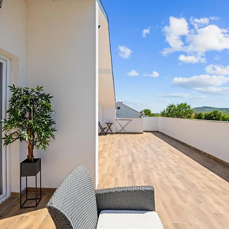 Apartman Cozy In Dragisici With Wifi *