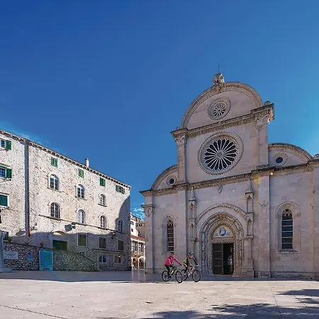 Appartement Cozy In Dragisici With Wifi Mala Cista